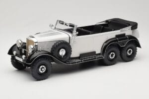 Mercedes G4 W31 Wit MCG 1:18 MCG18208 Metaal