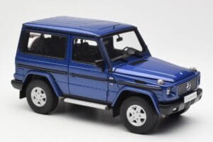 Mercedes G500 W463 SWB Blauw AUTOart 1:18 76114 Metaal — afbeelding 6 van 8