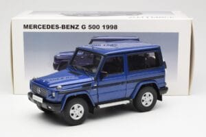 Mercedes G500 W463 SWB Blauw AUTOart 1:18 76114 Metaal — afbeelding 8 van 8