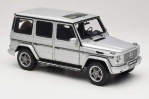 Mercedes G55 AMG W463 Zilver AUTOart 1:18 76247 Metaal — afbeelding 6 van 8