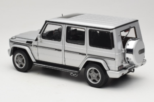 Mercedes G55 AMG W463 Zilver AUTOart 1:18 76247 Metaal — afbeelding 7 van 8
