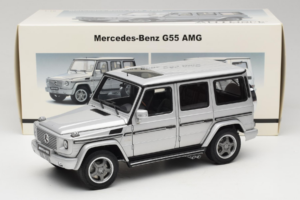 Mercedes G55 AMG W463 Zilver AUTOart 1:18 76247 Metaal — afbeelding 8 van 8