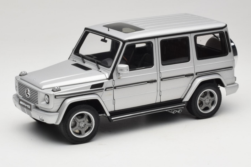 Mercedes G55 AMG W463 Zilver AUTOart 1:18 76247 Metaal