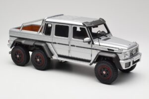 Mercedes AMG G63 W463 6x6 Iridium Zilver AUTOart 1:18 76301 Composiet — afbeelding 6 van 8