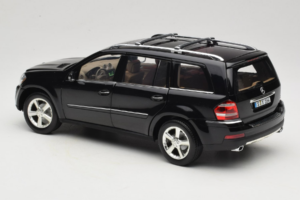 Mercedes GL X164 Tanzanite Blue Minichamps 1:18 B66962335 Metaal — afbeelding 7 van 8