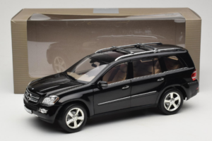 Mercedes GL X164 Tanzanite Blue Minichamps 1:18 B66962335 Metaal — afbeelding 8 van 8