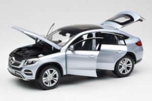 Mercedes GLE Coupe C292 Diamond Zilver Norev 1:18 B66960358 Metaal — afbeelding 2 van 8