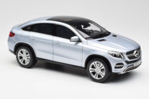 Mercedes GLE Coupe C292 Diamond Zilver Norev 1:18 B66960358 Metaal — afbeelding 6 van 8