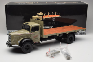 Mercedes L6600 Rungewagen Grijs Zwart Minichamps 1:18 109031050 Metaal — afbeelding 8 van 8