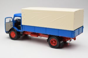 Mercedes L911 Blauw Schuco 1:18 450044800 Metaal — afbeelding 5 van 8