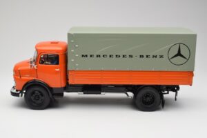 Mercedes L911 Oranje Schuco 1:18 450044700 Metaal — afbeelding 4 van 8