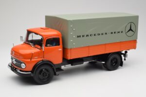 Mercedes L911 Oranje Schuco 1:18 450044700 Metaal