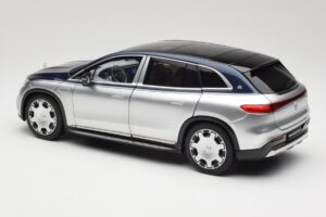 Mercedes Maybach EQS 680 V297 Blauw NZG 1:18 1060/23 Metaal — afbeelding 7 van 8