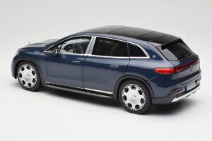 Mercedes Maybach EQS 680 V297 Donkerblauw NZG 1:18 B66960593 Metaal — afbeelding 7 van 8