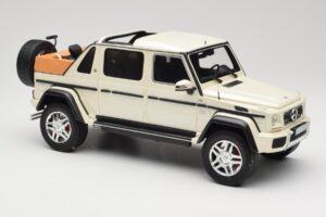 Mercedes Maybach G650 Landaulet W463 Wit Schuco 1:18 450017800 Metaal — afbeelding 4 van 6