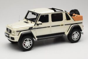 Mercedes Maybach G650 Landaulet W463 Wit Schuco 1:18 450017800 Metaal
