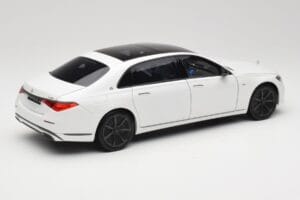 Mercedes Maybach S 680 X223 Diamond White Norev 1:18 B66960666 Metaal — afbeelding 3 van 8