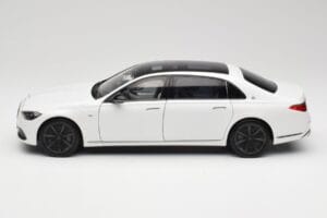 Mercedes Maybach S 680 X223 Diamond White Norev 1:18 B66960666 Metaal — afbeelding 4 van 8