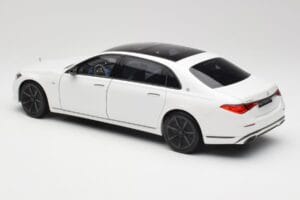 Mercedes Maybach S 680 X223 Diamond White Norev 1:18 B66960666 Metaal — afbeelding 7 van 8