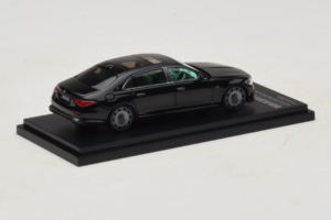 Mercedes Maybach S-Class W223 Brabus S850 Masterpiece Obsidian Black Almost Real 1:64 660101001 Metaal — afbeelding 3 van 7