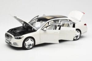 Mercedes Maybach S680 4Matic X223 Diamond Wit Norev 1:18 183918 Metaal — afbeelding 2 van 8