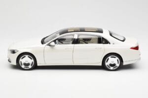 Mercedes Maybach S680 4Matic X223 Diamond Wit Norev 1:18 183918 Metaal — afbeelding 4 van 8