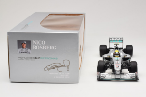 Mercedes MGP W01 #4 N. Rosberg Mercedes GP 2010 Minichamps 1:18 110100004 Metaal — afbeelding 6 van 7