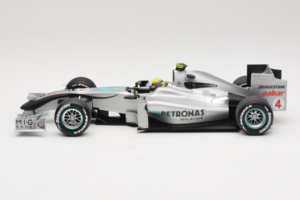 Mercedes MGP W01 #4 N. Rosberg Mercedes GP Showcar 2010 Minichamps 1:18 150100074 Metaal — afbeelding 3 van 7
