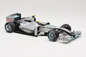 Mercedes MGP W01 #4 N. Rosberg Mercedes GP Showcar 2010 Minichamps 1:18 150100074 Metaal — afbeelding 4 van 7