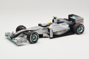 Mercedes MGP W01 #4 N. Rosberg Mercedes GP Showcar 2010 Minichamps 1:18 150100074 Metaal