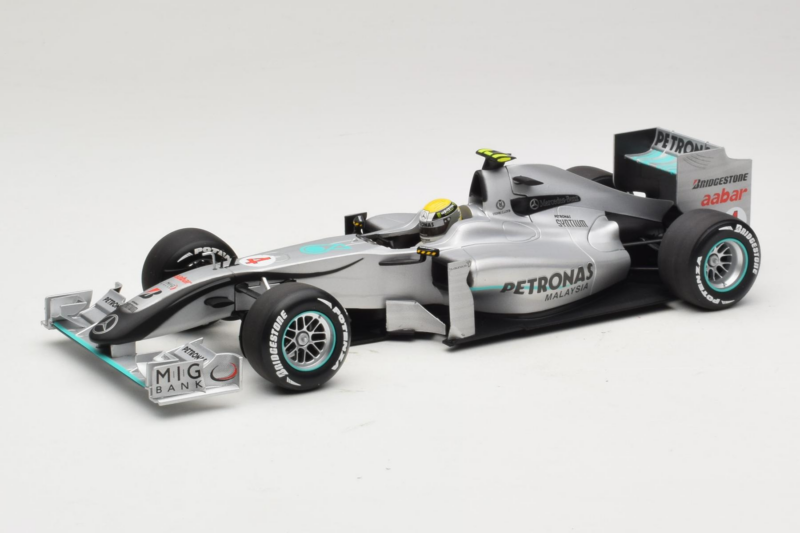 Mercedes MGP W01 #4 N. Rosberg Mercedes GP Showcar 2010 Minichamps 1:18 150100074 Metaal