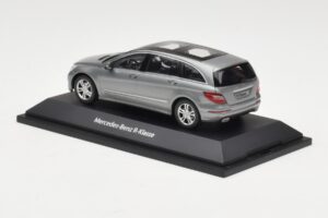 Mercedes R-Class W251 Palladium Silver Metallic Minichamps 1:43 B66960055 Metaal — afbeelding 3 van 4