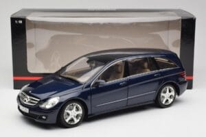 Mercedes R-Class W251 Tanzaniet Blauw Minichamps 1:18 150034600 Metaal — afbeelding 8 van 8