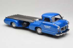 Mercedes Renntransporter Blaues Wunder iScale 1:18 118000000006-P1 Metaal — afbeelding 4 van 6