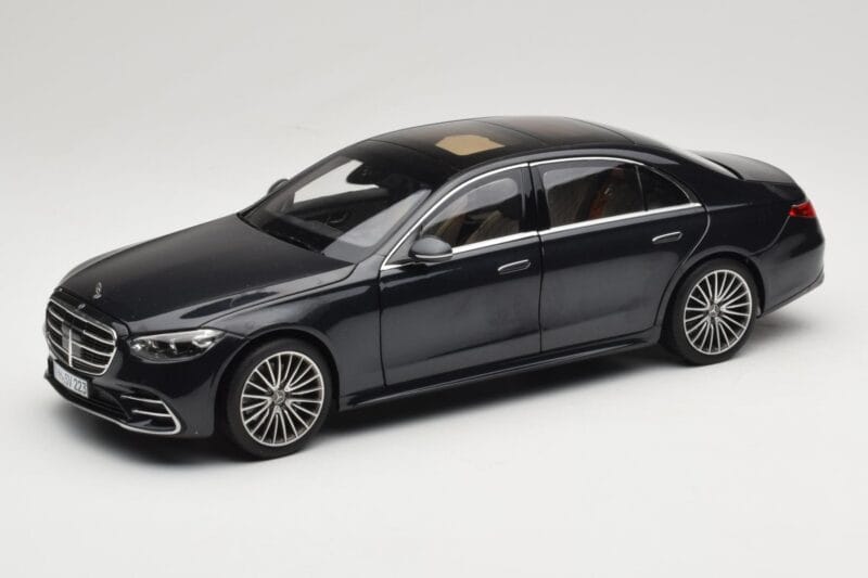 Mercedes S-Class W223 AMG Line Anthracite Blue Norev 1:18 183800 Metaal