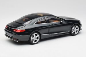 Mercedes S-Class Coupe C217 Smaragd Groen Metallic Norev 1:18 B66961244 Metaal — afbeelding 3 van 8