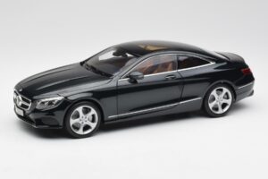 Mercedes S-Class Coupe C217 Smaragd Groen Metallic Norev 1:18 B66961244 Metaal