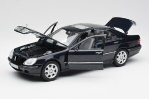 Mercedes S-Class W220 Blauw Maisto 1:18 56051 Metaal — afbeelding 2 van 8