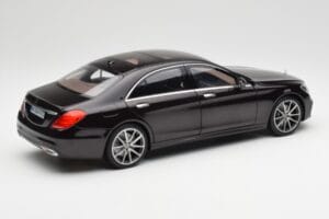 Mercedes S-Class W222 AMG Line Ruby Zwart Metallic Norev 1:18 183483 Metaal — afbeelding 3 van 8