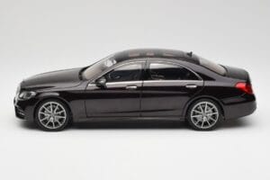 Mercedes S-Class W222 AMG Line Ruby Zwart Metallic Norev 1:18 183483 Metaal — afbeelding 4 van 8