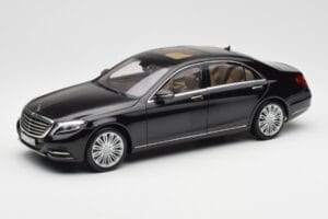 Mercedes S-Class W222 Zwart Metallic Norev 1:18 183480 Metaal
