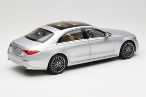 Mercedes S-Class W223 AMG Line Brilliant Silver Norev 1:18 183805 Metaal — afbeelding 3 van 8