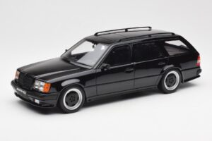 Mercedes 300 TE AMG S124 Zwart Otto 1:18 OT147 Hars