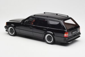 Mercedes 300 TE AMG S124 Zwart Otto 1:18 OT147 Hars — afbeelding 5 van 6