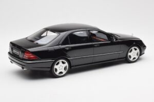 Mercedes AMG S55 W220 Zwart Otto 1:18 OT832 Hars — afbeelding 2 van 6