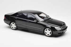 Mercedes AMG S55 W220 Zwart Otto 1:18 OT832 Hars — afbeelding 4 van 6