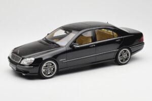 Mercedes AMG S65 W220 Zwart Otto 1:18 OT846 Hars