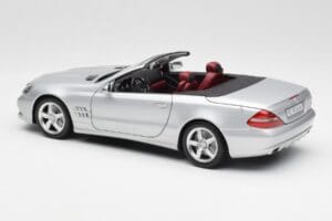 Mercedes SL 500 R230 Cabriolet Iridium Zilver Minichamps 1:18 B66962388 Metaal — afbeelding 7 van 8