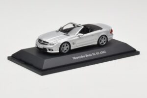 Mercedes SL 63 AMG R230 Silver Metallic Minichamps 1:43 B66960018 Metaal — afbeelding 2 van 4
