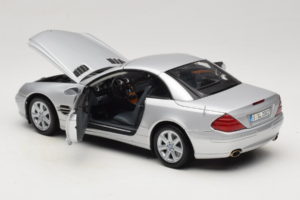 Mercedes SL R129 Zilver Minichamps 1:18 B66962133 Metaal — afbeelding 7 van 10